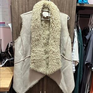 LOFT Women's Tan Teddy Jacket